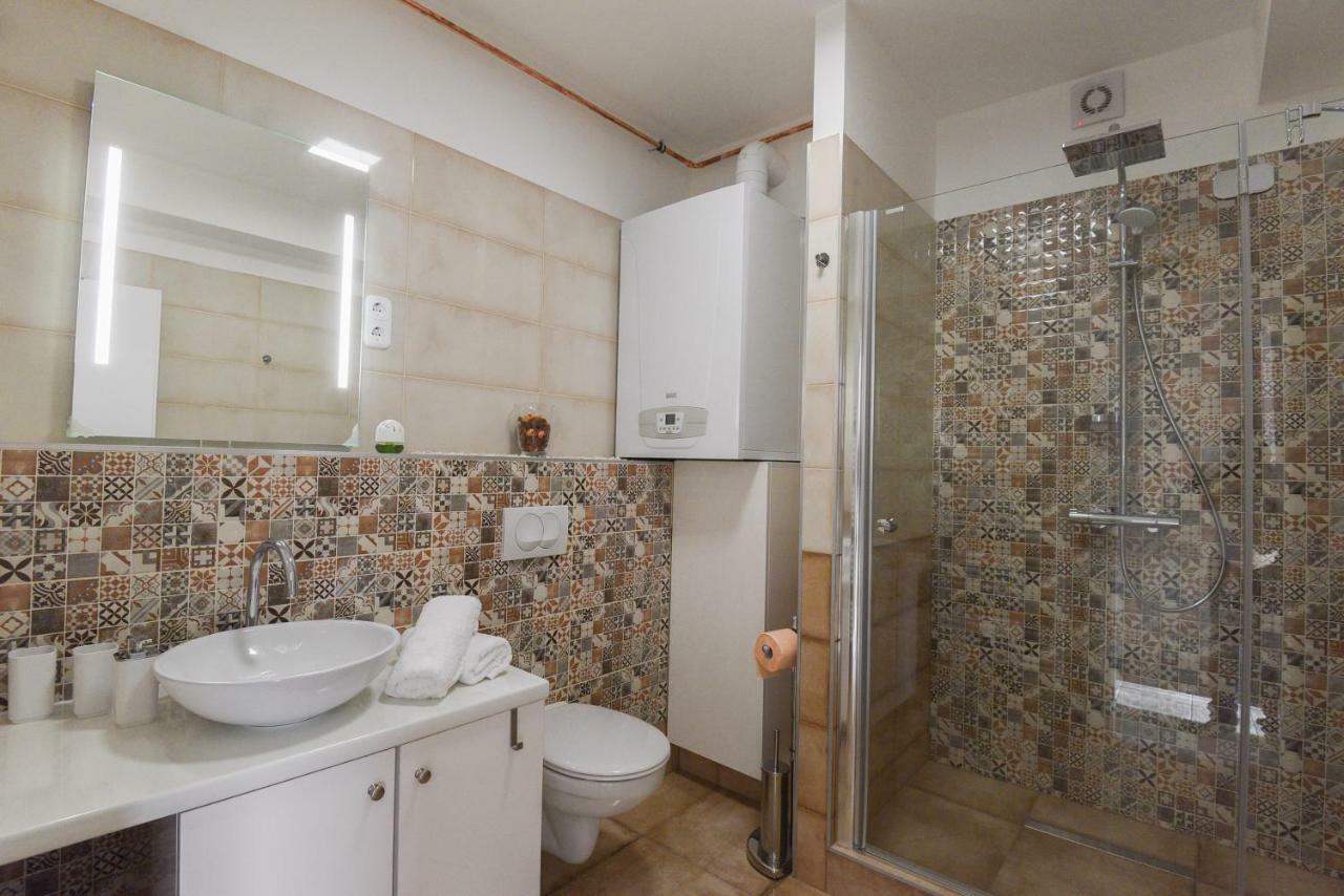 Vitalis Apartman 埃格尔 外观 照片