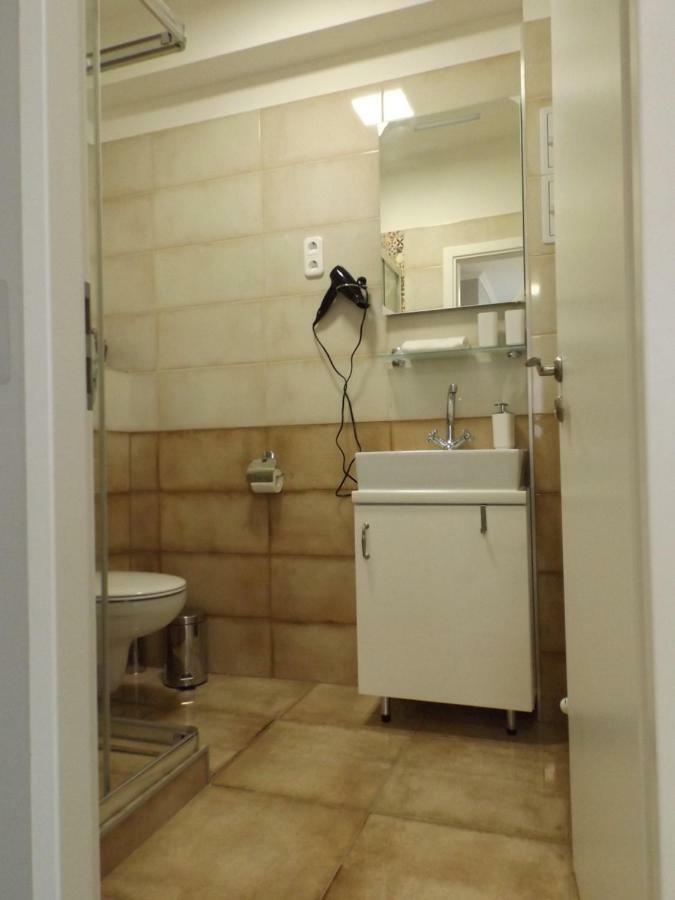 Vitalis Apartman 埃格尔 外观 照片
